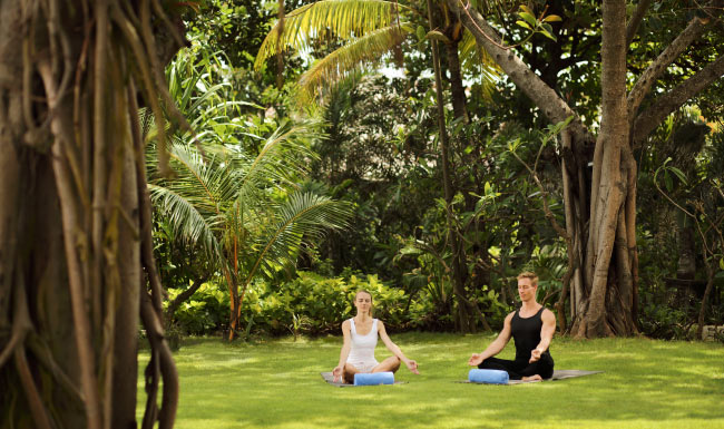 Yoga at 巴厘岛勒吉安帕德玛度假村